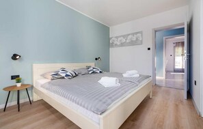 2 bedrooms, free WiFi, bed sheets