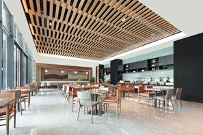 Daily buffet breakfast for a fee - UrCove by HYATT Hangzhou  (Hangzhou)