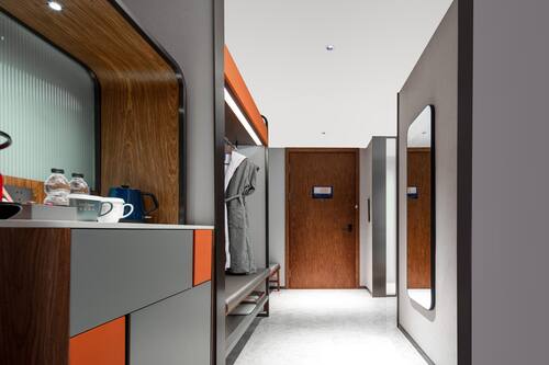 1 bedroom, premium bedding, down duvets, memory-foam beds