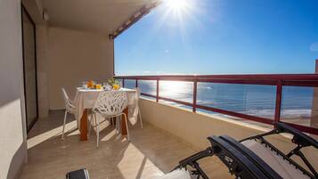 Panoramic Apartment | Terrace/patio