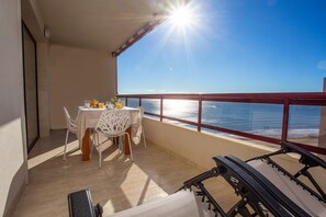 Panoramic Apartment | Terrace/patio