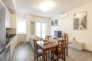 Dining - BnButler - Washington, 83 (Milano)