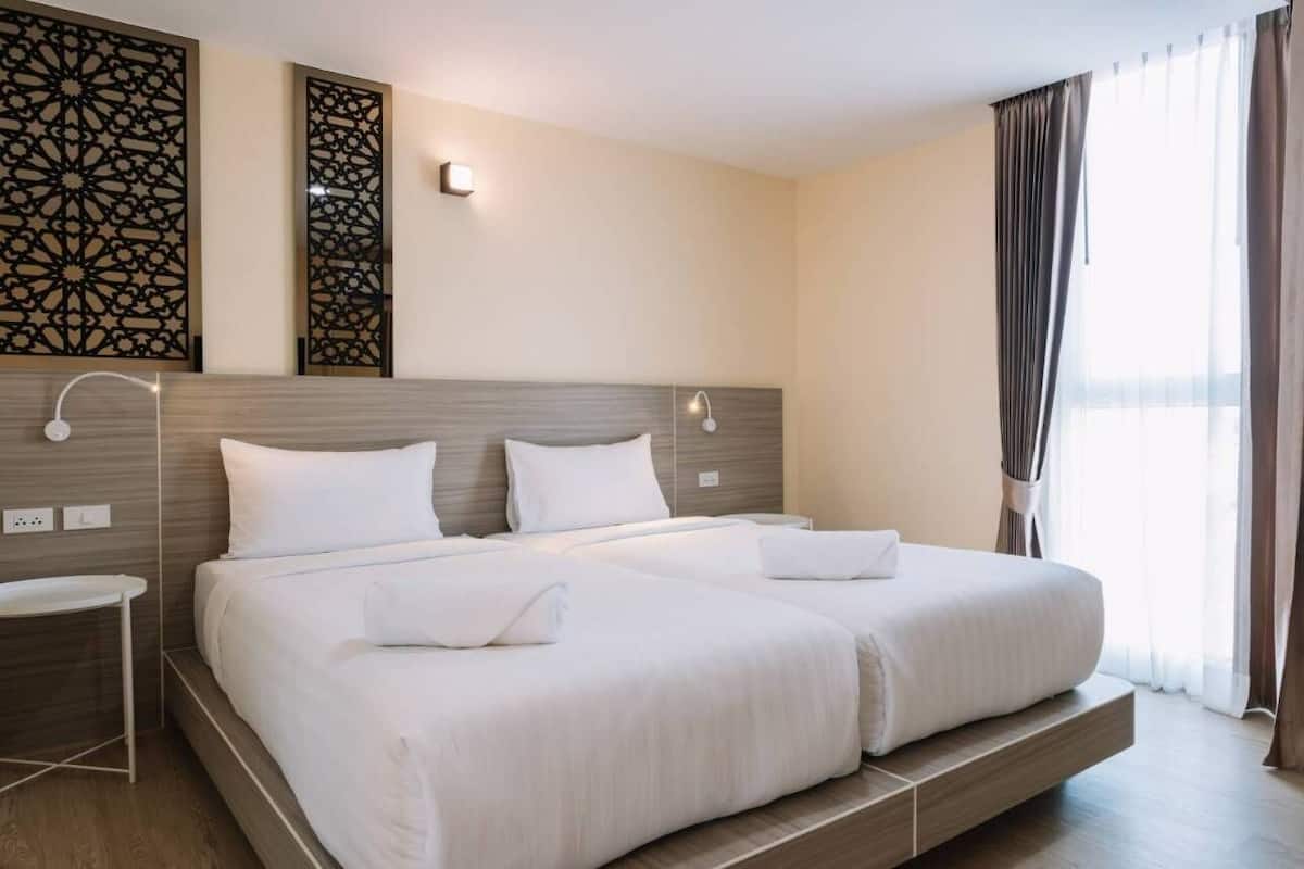 Standard Twin Room | Desk, soundproofing, free WiFi