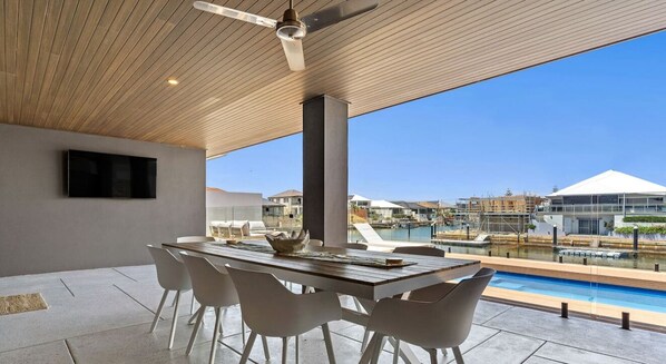 Outdoor dining - Casa Cumpari in Wannanup (Wannanup)