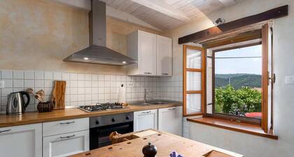 Preciosa casa en Buzet