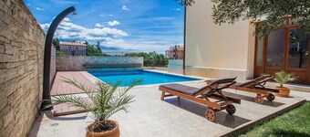 2 bedroom beautiful home in Novigrad