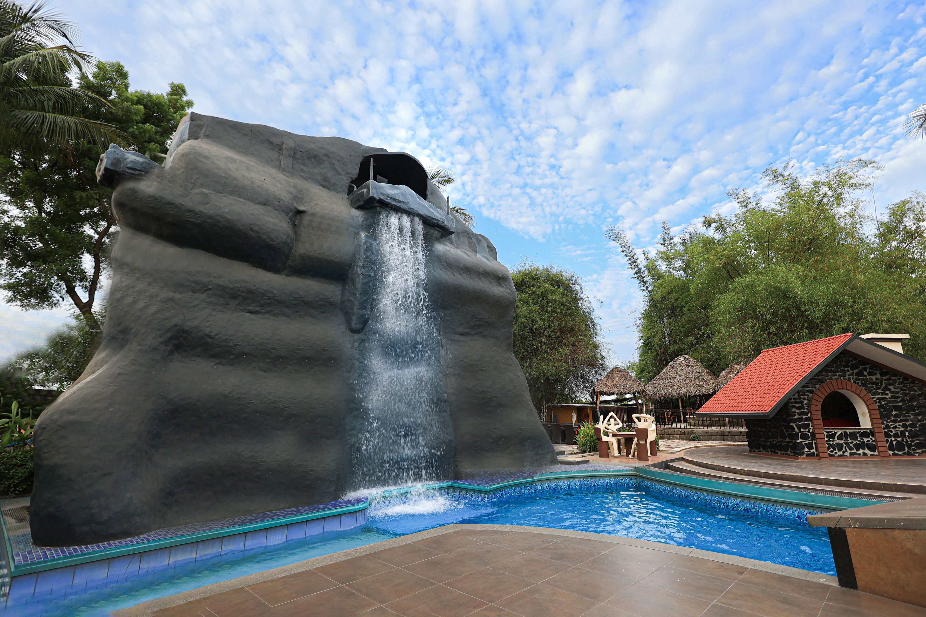Outdoor pool