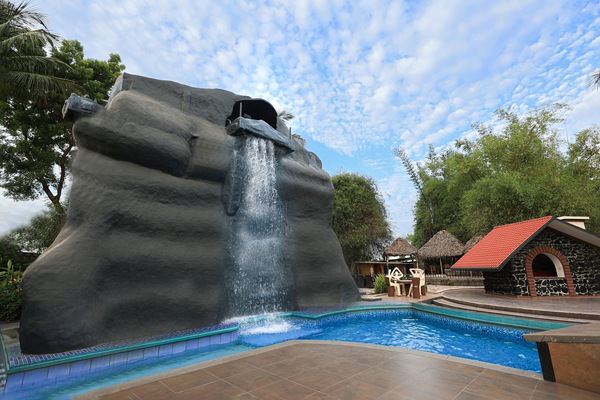 Outdoor pool