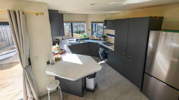 Microwave, oven, stovetop, dishwasher