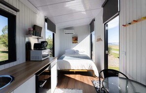1 dormitorio y ropa de cama