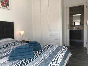 2 Schlafzimmer, Bügeleisen/Bügelbrett, kostenloses WLAN, Bettwäsche