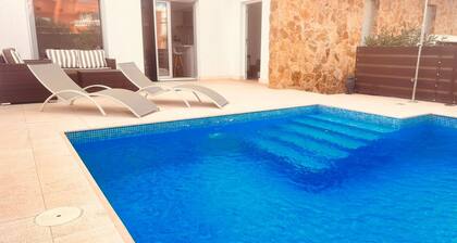 Luxury villa with private pool Torrevieja