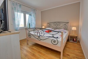 3 habitaciones, tabla de planchar con plancha y wifi gratis 