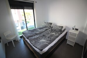 2 Schlafzimmer, Bügeleisen/Bügelbrett, kostenloses WLAN, Bettwäsche