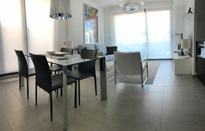 Dining - Villa Tindra Punta Prima, Orihuela Costa (Torrevieja)