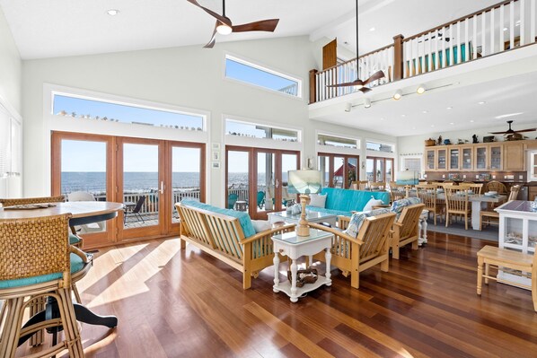 Dining - Oceanfront 6 BR 6 BA home with private pool and putting green on the ocean. (Ocean Isle Beach)