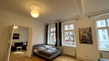 2 bedrooms, iron/ironing board, WiFi, bed sheets
