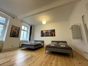 2 Schlafzimmer, Bügeleisen/Bügelbrett, WLAN, Bettwäsche