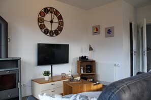 TV, peis og stereoanlegg