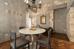 Dining - Suite San Tommaso Ortigia Holidays (Siracusa)