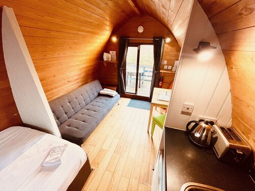 MegaPod 3 at Lee Wick Farm Glamping
