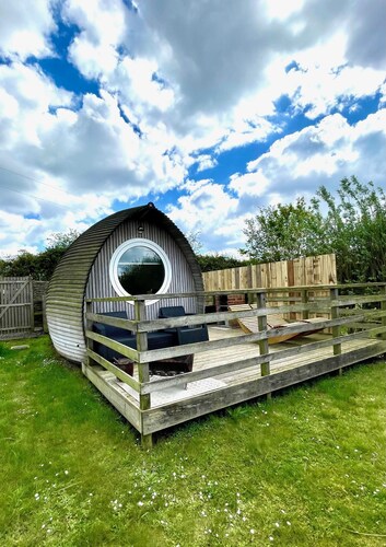 Armadilla 1 at Lee Wick Farm - cozy glamping for 2 adults with optional hot tub