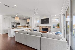 TV, offices - Ocean View Oasis w/ Heated Pool for Large Groups (Jacksonville Beach)