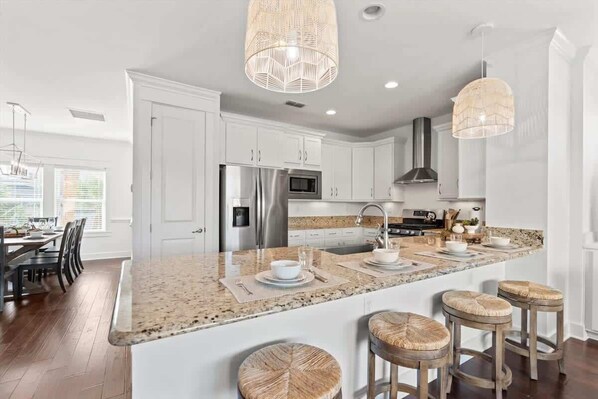 Fridge, microwave, oven, stovetop - Ocean View Oasis w/ Heated Pool for Large Groups (Jacksonville Beach)