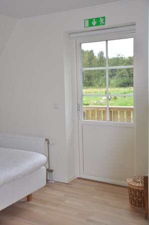 Family House, Patio, Garden View | Bathroom - Hjortsby Torp - Country Living & Golf (Morarp)