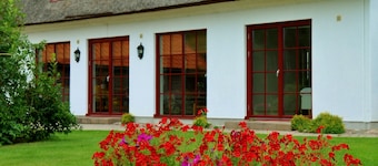 Hjortsby Torp - Country Living & Golf