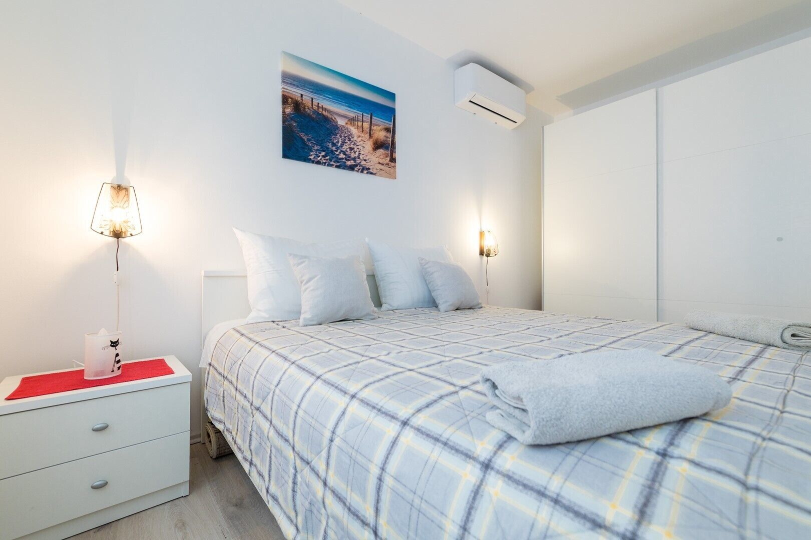 1 bedroom, WiFi, bed sheets