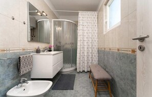 シャワー、ヘアドライヤー