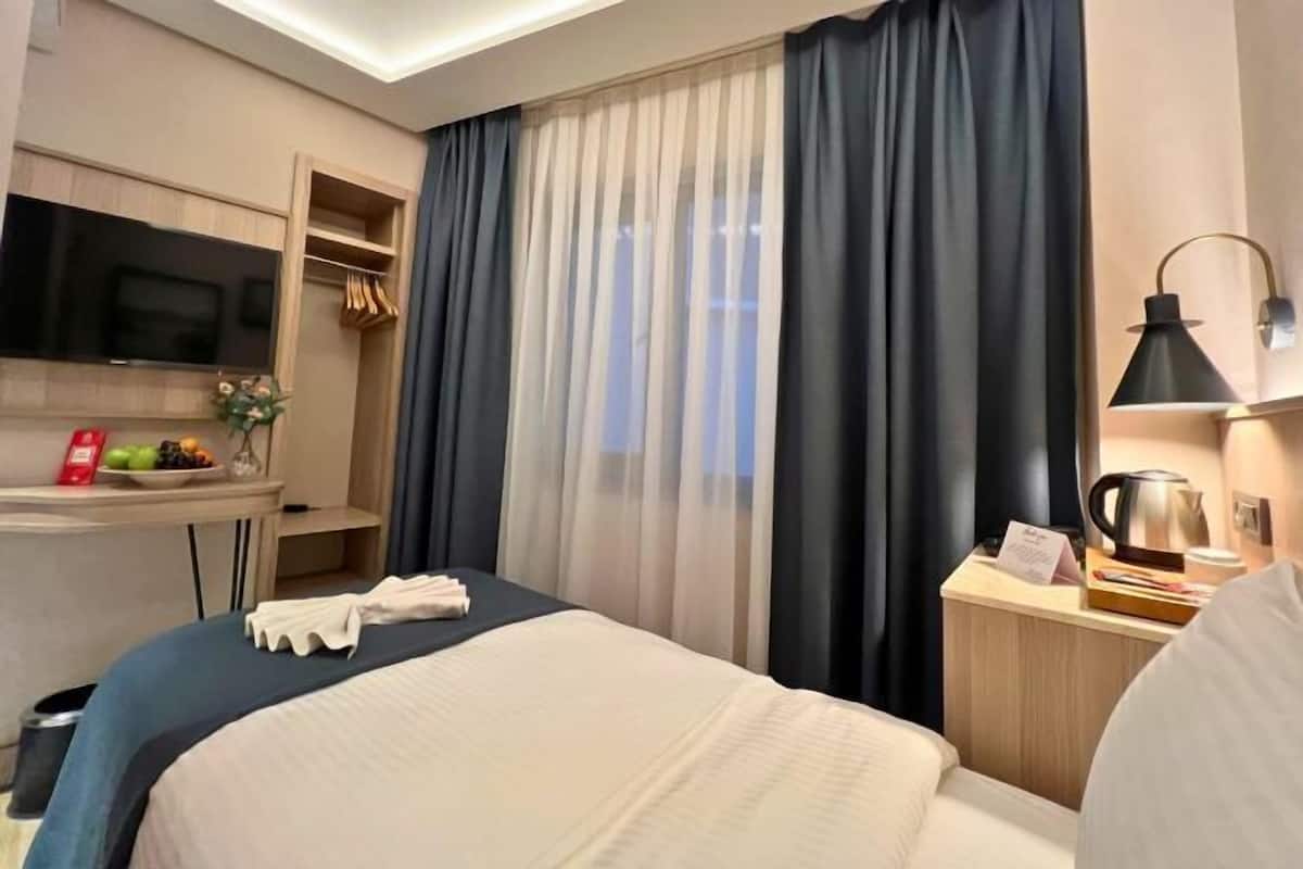 1 bedroom, minibar, soundproofing, free WiFi