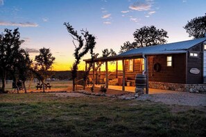 Exterior - Rockin' R - Morning Star Cabin (Fredericksburg)