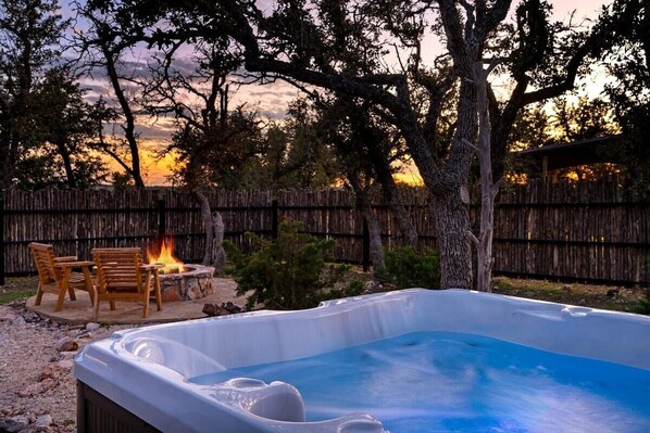 Terrace/patio - Rockin' R - Rustic Star Cabin (Fredericksburg)