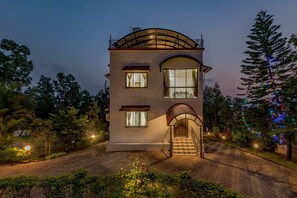 Front of property - CosmicStays Venus Villa- Private pool (Mawal)