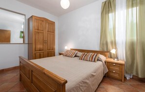 1 soverom, wi-fi (inkludert) og sengetøy