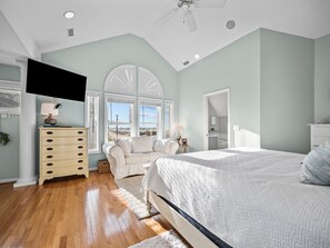 4 bedrooms, free WiFi, bed sheets