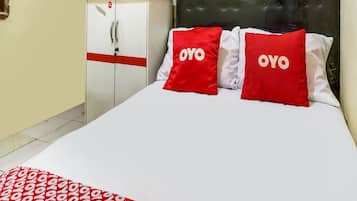 Economy Double Room | Bed sheets