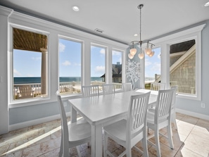 Dining - Island Drive 4180 (North Topsail Beach)