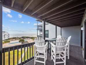 Property grounds - Shipwatch 1318 (North Topsail Beach)