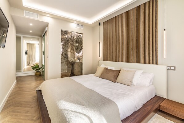 3 bedrooms, iron/ironing board, WiFi, bed sheets - Lovely Apartment in Dama de Noche in Puerto Banus (Marbella)