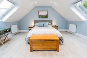 1 chambre, fer et planche à repasser, accès au Wi-Fi (inclus)