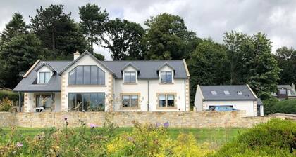 Rothbury Hideaway at the heart of the village