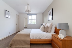 2 bedrooms, hypo-allergenic bedding, individually furnished - The Camden Road Collection (London)