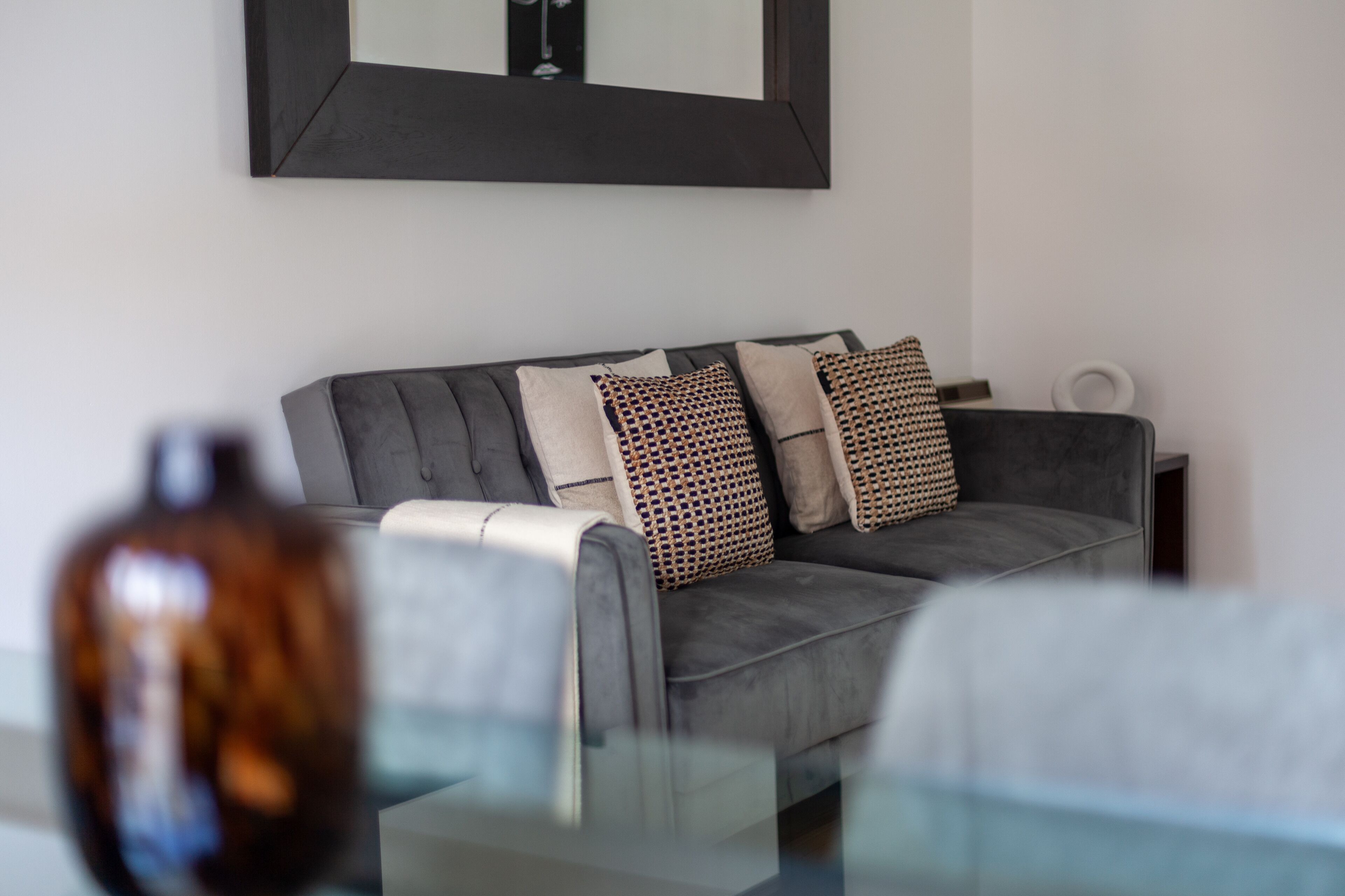 Apartment | Living area | 37-inch TV with cable channels, Netflix, streaming services