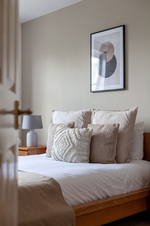 Apartment | 2 bedrooms, hypo-allergenic bedding, individually furnished - The Camden Road Collection (London)
