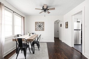 Dining - Backyard+Porch, Pet-Friendly | Broad Ripple Stay (Indianapolis)