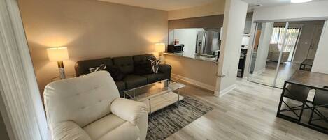 Televisión y oficina