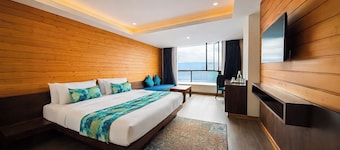 Yashshree Sanderling Mall Road